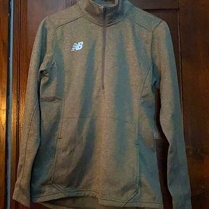 Women’s gray new balance quarter zip.